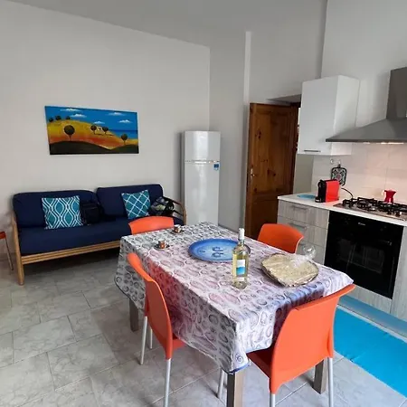 Central And Close To Everything In La Caletta *